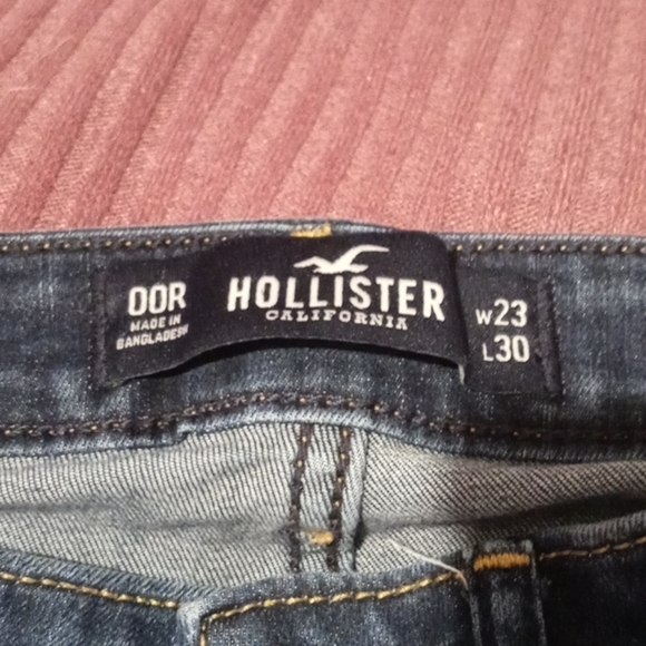 New never worn before Hollister jeans size 00R - Picture 3 of 3